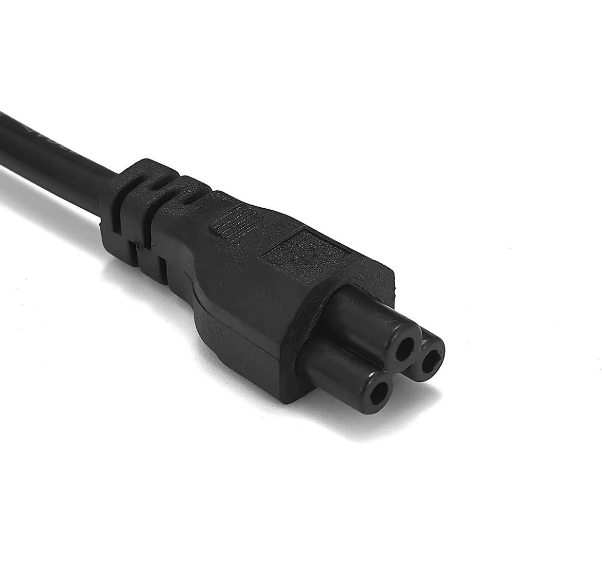 CABLE D'ALIMENTATION PC PORTABLE ET AUTRE